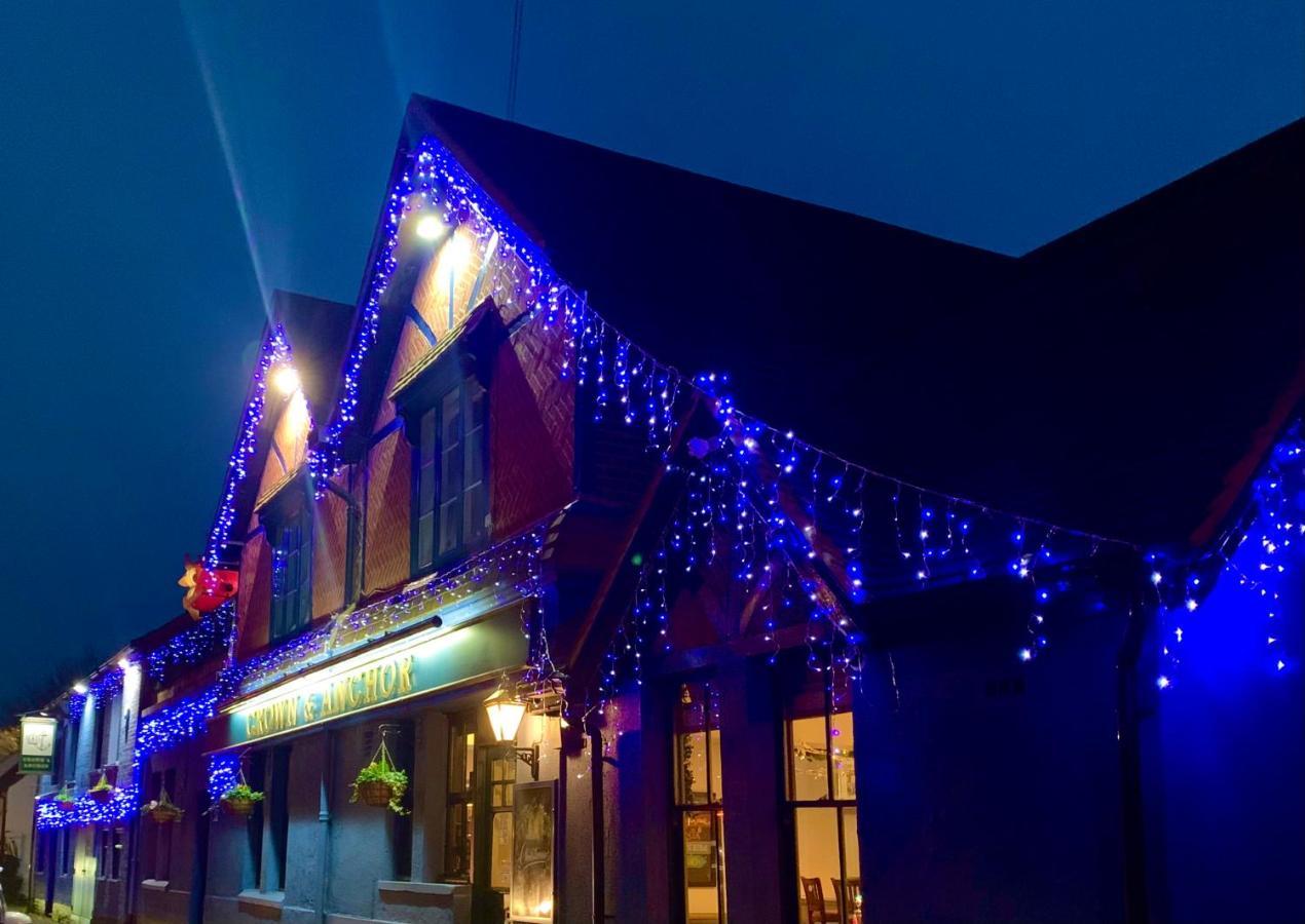 Crown & Anchor Hotel Woking Ngoại thất bức ảnh